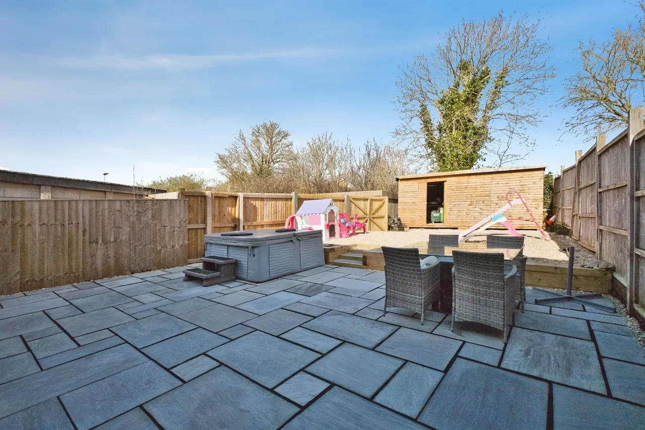 Great Orchard, Ilchester, BA22, photo 11