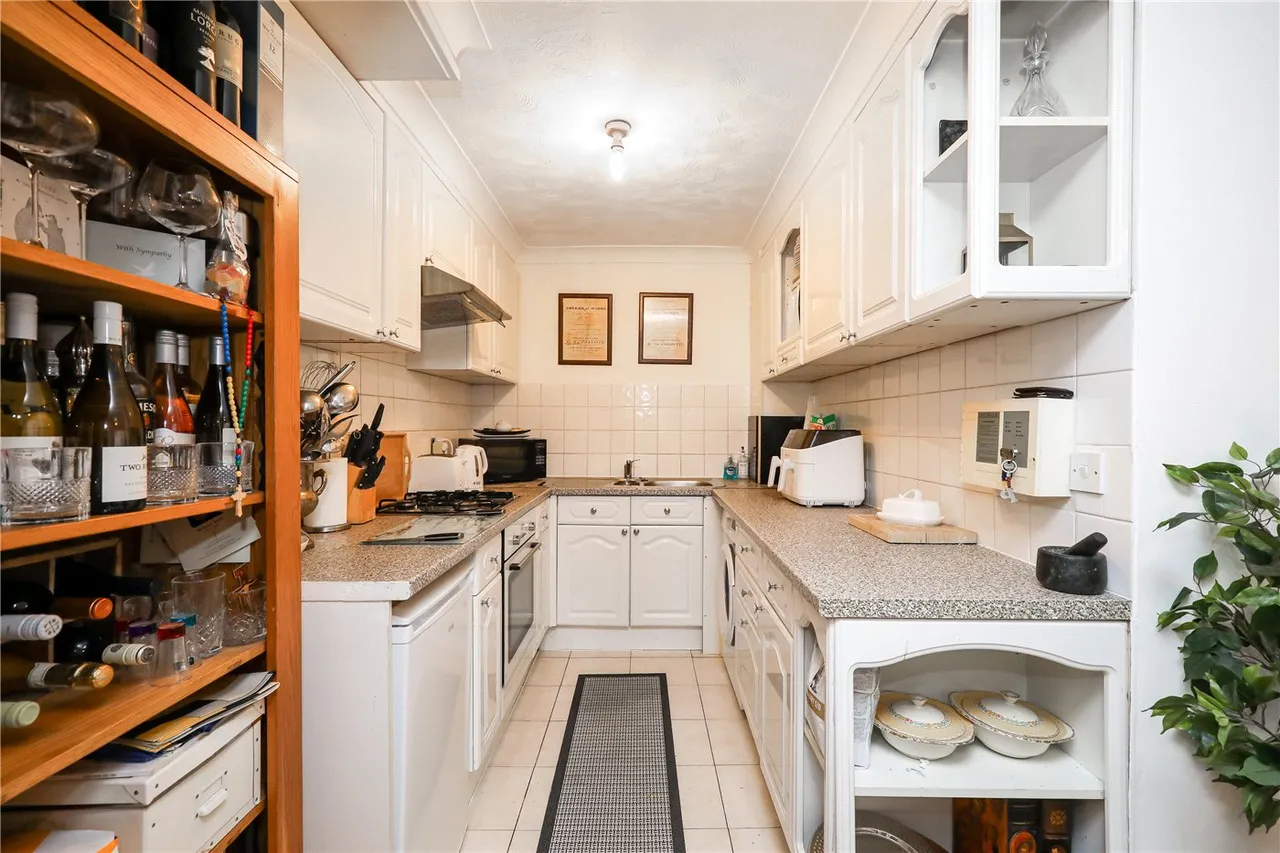 Burlington Mews, London, W3, photo 6