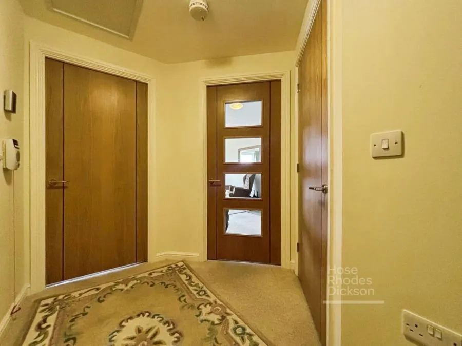 Foxes Road, Newport, PO30, photo 7