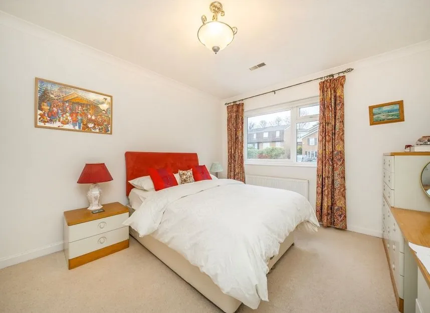 Hillview, West Wimbledon, SW20, photo 5