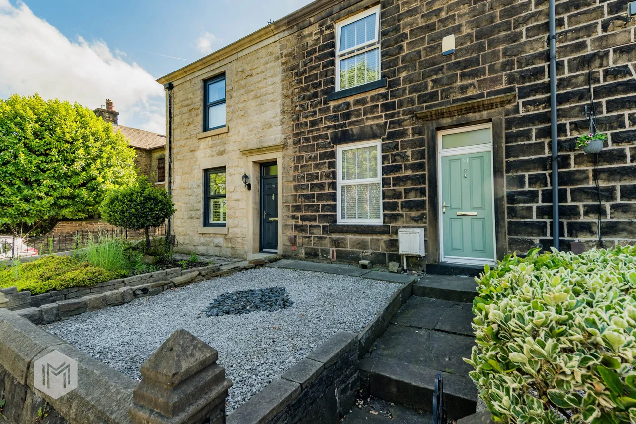 2 bed house for sale — Turton Road, Bolton, BL2 3DX