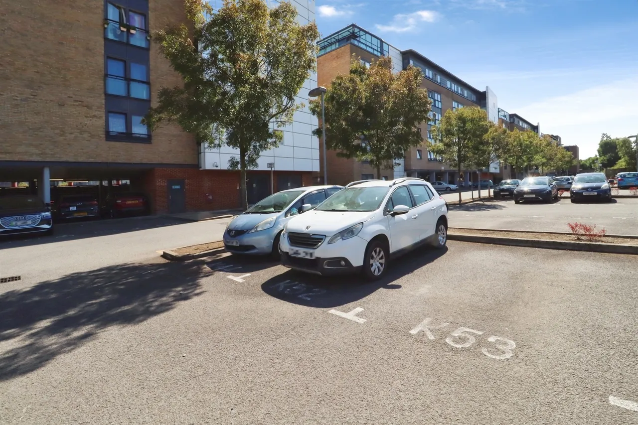 Ferry Court, Cardiff, CF11, photo 14