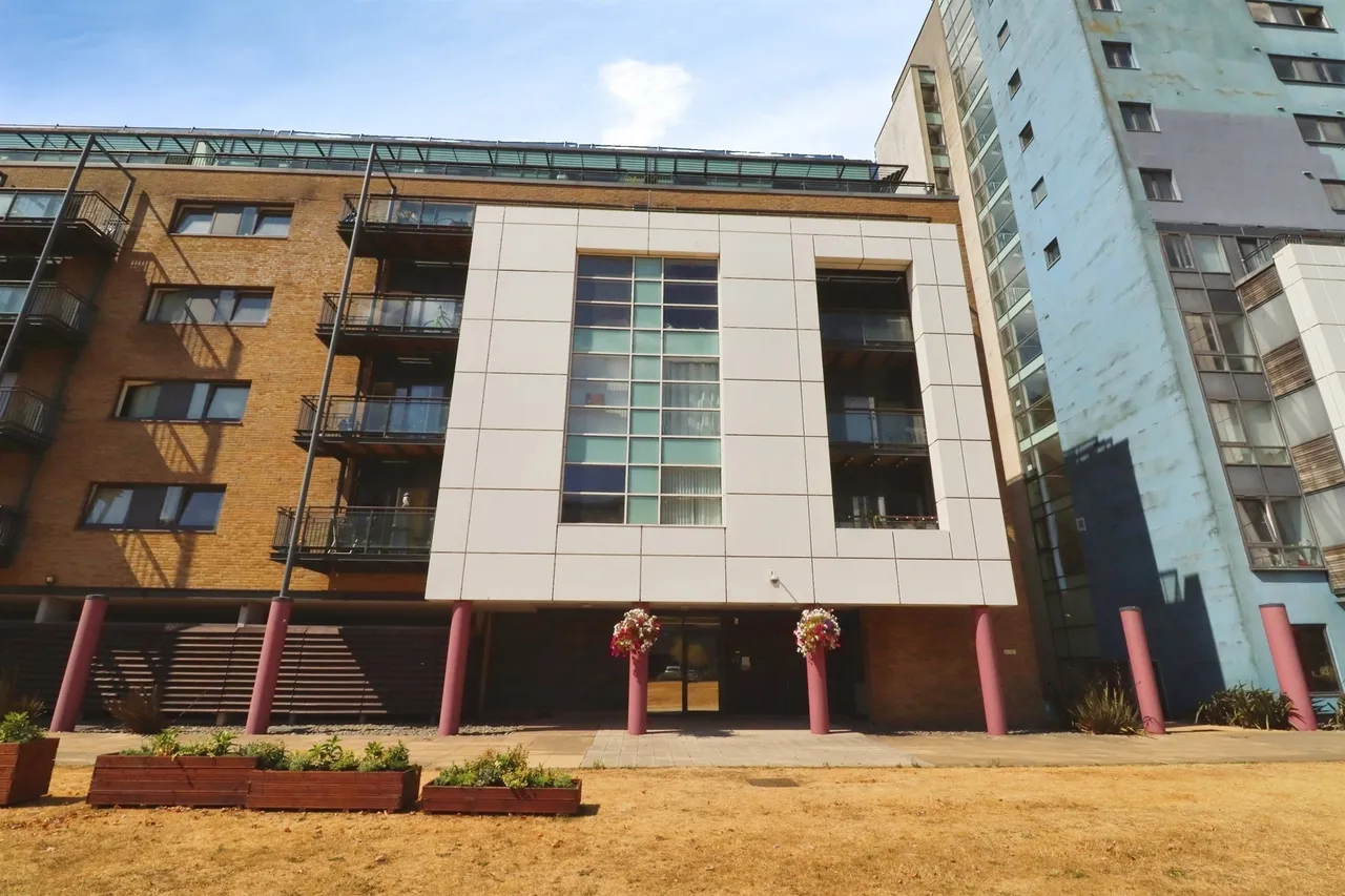 Ferry Court, Cardiff, CF11, photo 17