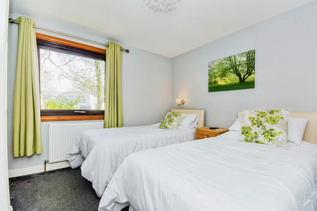 Sleaford Road, Tattershall, Lincoln, photo 11