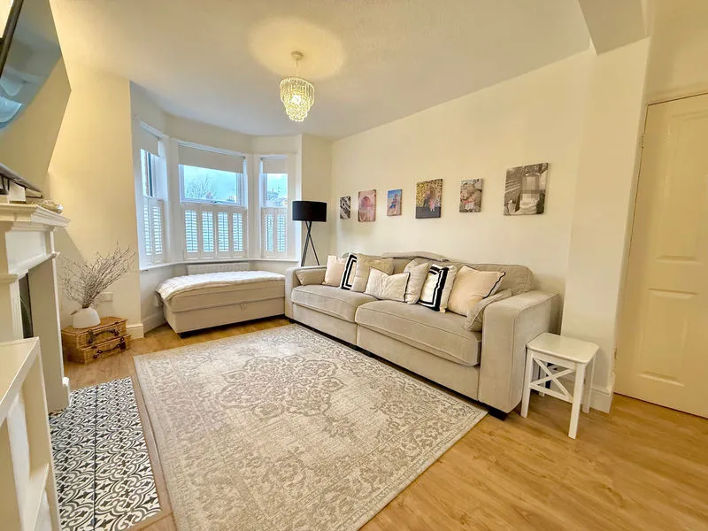 West Parade, Dunstable LU6 1EN, photo 8
