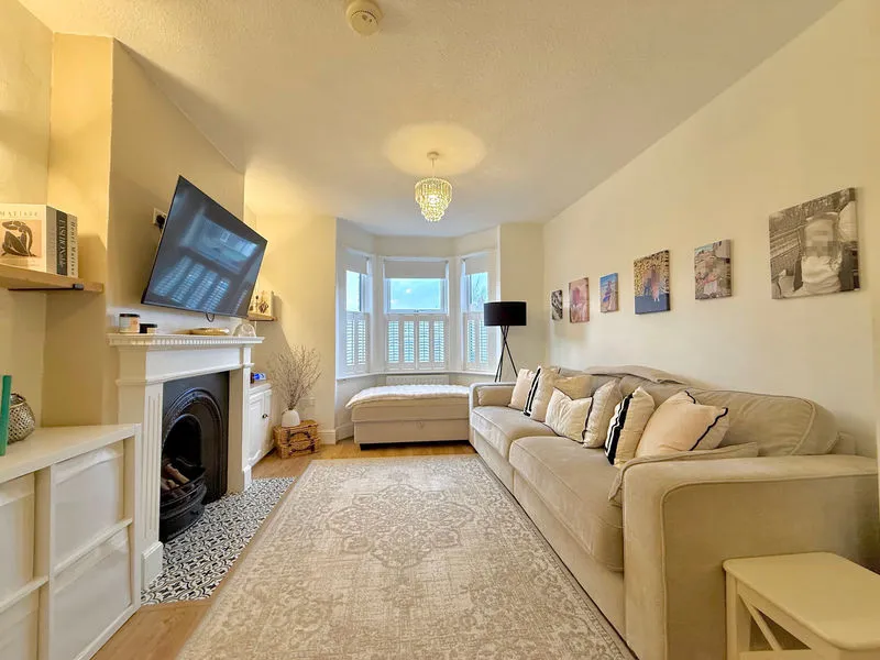 West Parade, Dunstable LU6 1EN, photo 3