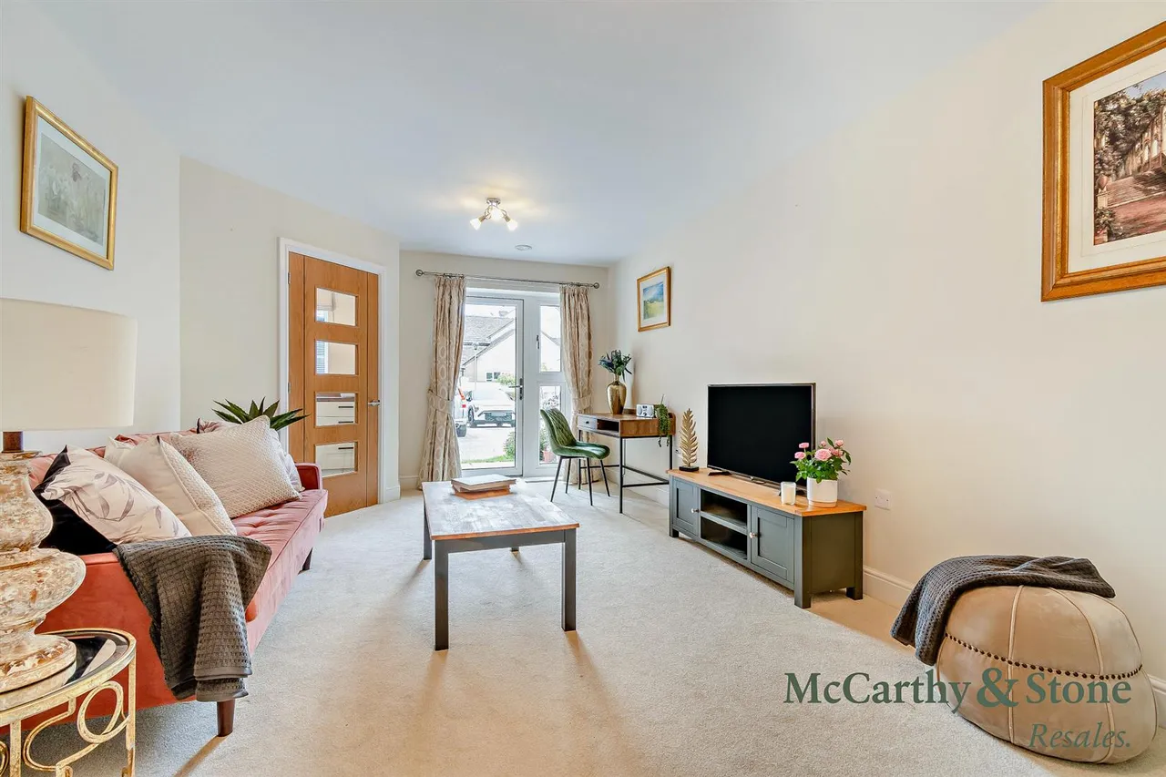 Barnack Road, Stamford, PE9, photo 3