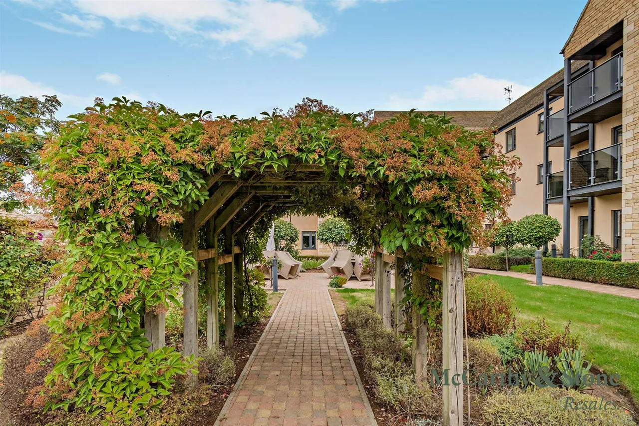 Barnack Road, Stamford, PE9, photo 17