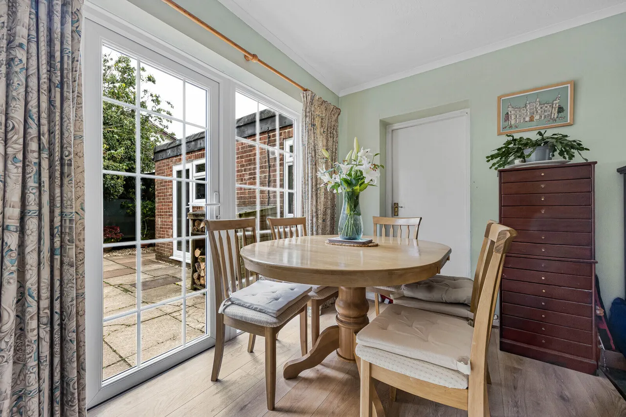 Shepherds Mount, Compton, RG20, photo 5