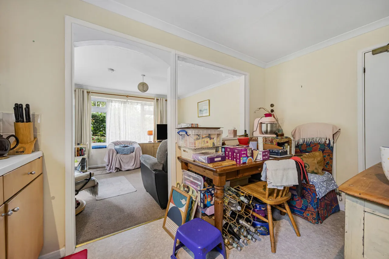 Shepherds Mount, Compton, RG20, photo 11