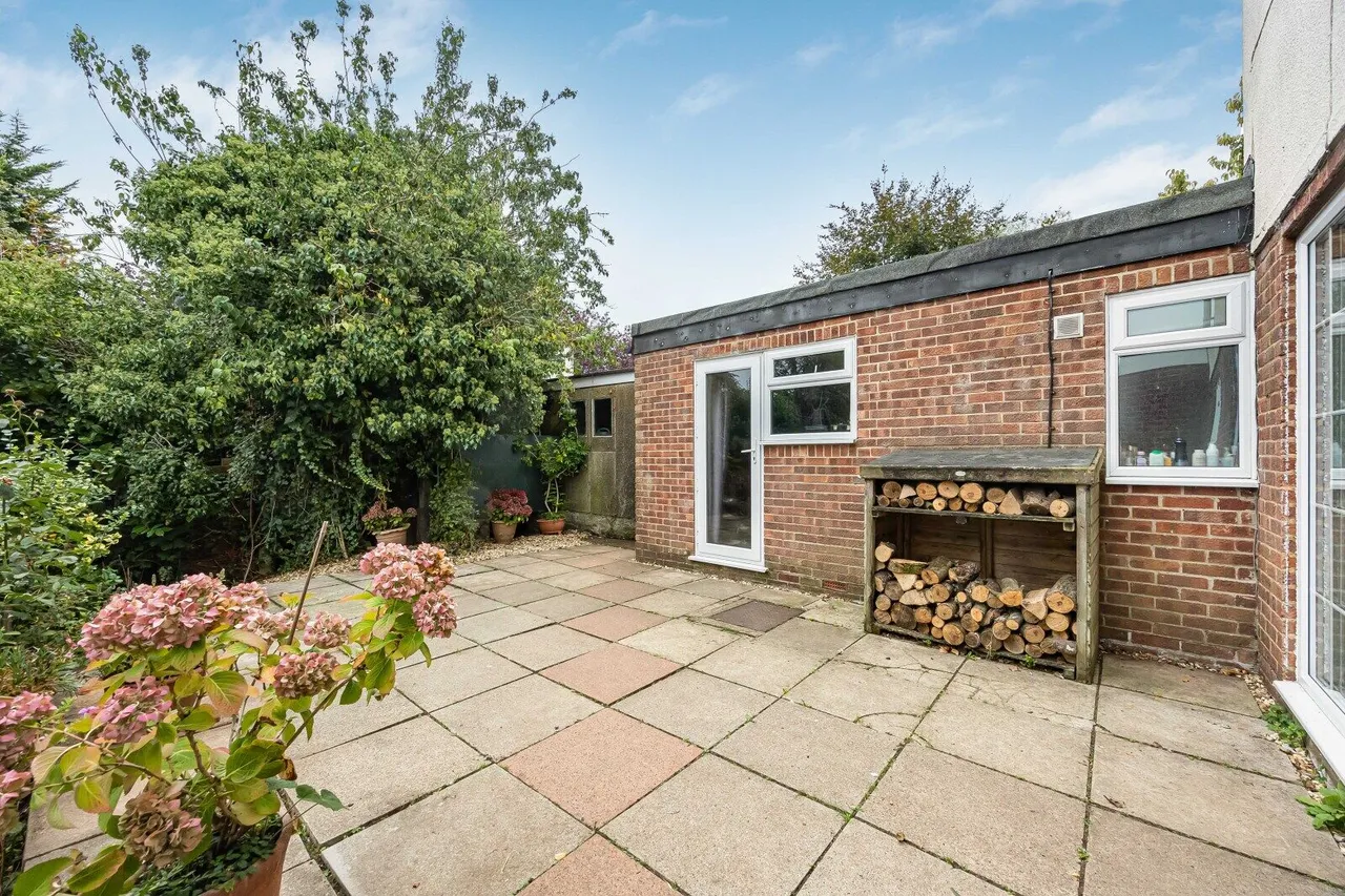 Shepherds Mount, Compton, RG20, photo 31