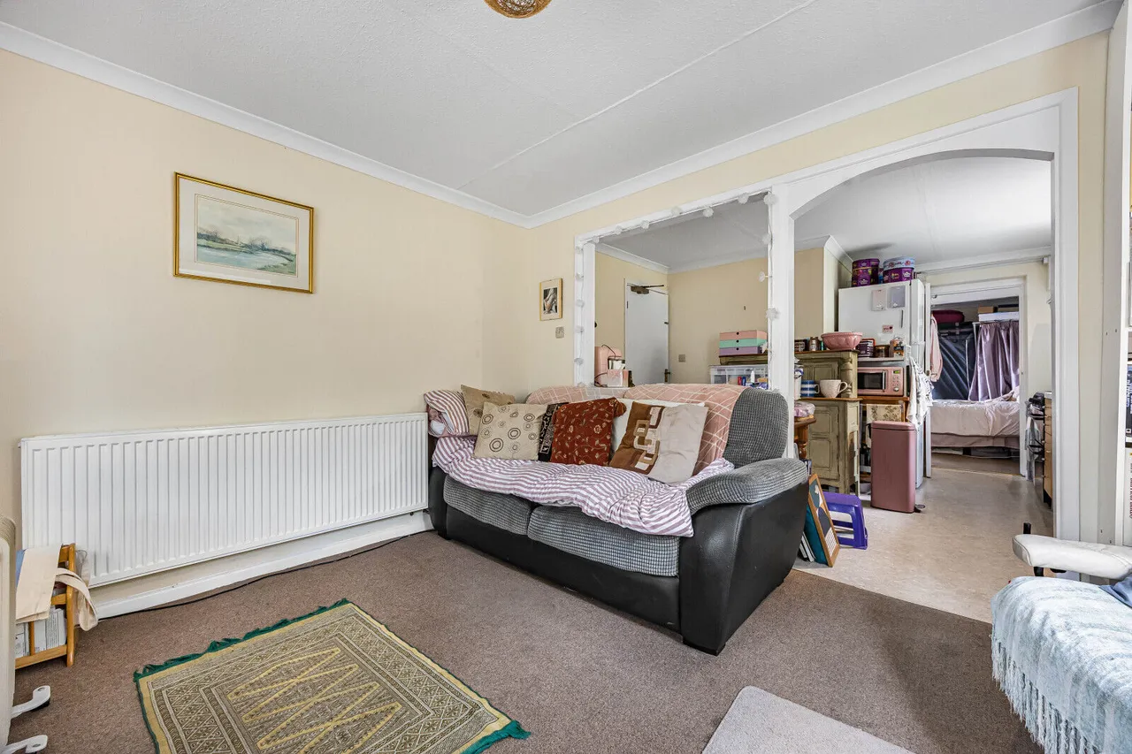 Shepherds Mount, Compton, RG20, photo 12