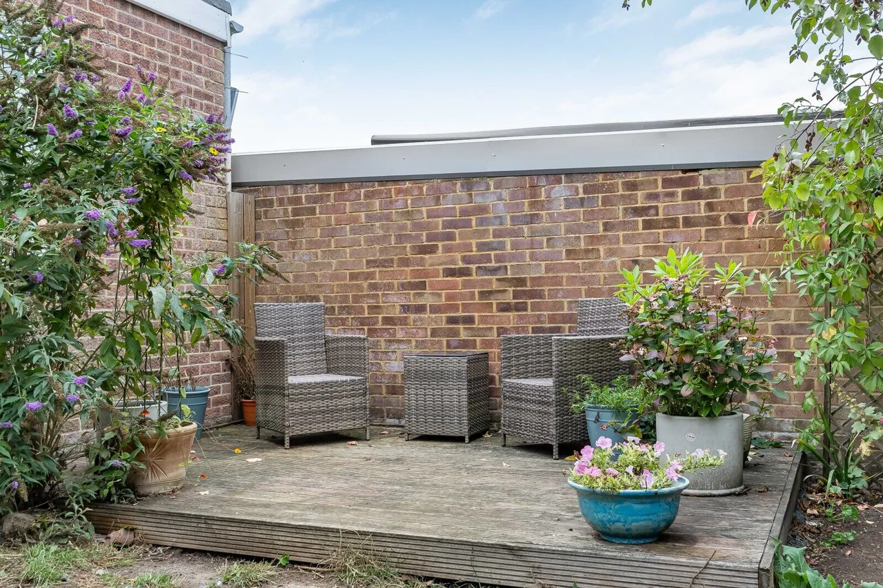 Shepherds Mount, Compton, RG20, photo 26