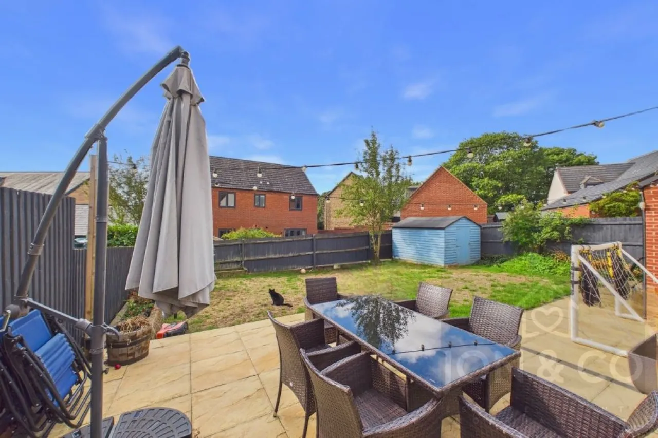 Kent Road South, St Crispins, NN5, photo 20
