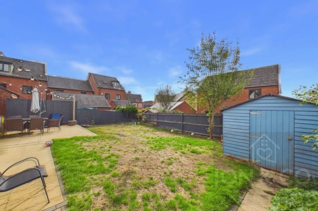 Kent Road South, St Crispins, NN5, photo 21