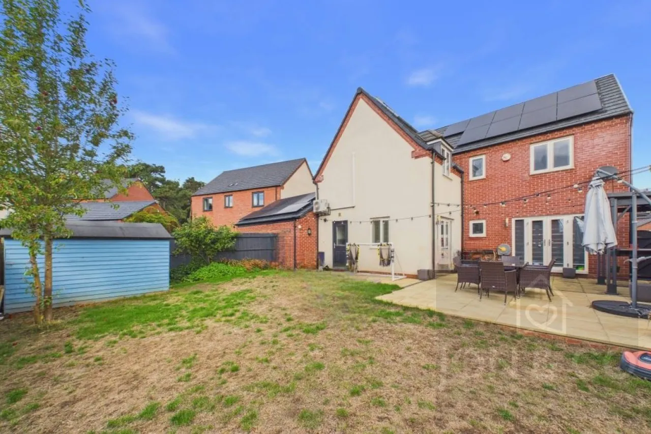 Kent Road South, St Crispins, NN5, photo 22