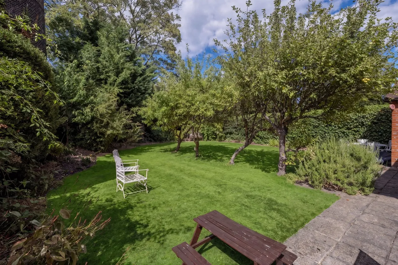 Wadham Gardens, Primrose Hill, London, NW3 3DN, photo 12