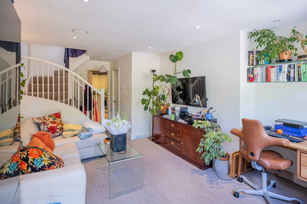 Wadham Gardens, Primrose Hill, London, NW3 3DN, photo 26