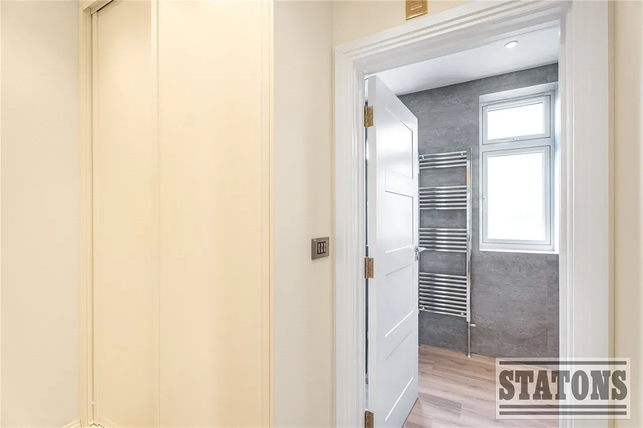 Clay Hill, Enfield, EN2 9AA, photo 22