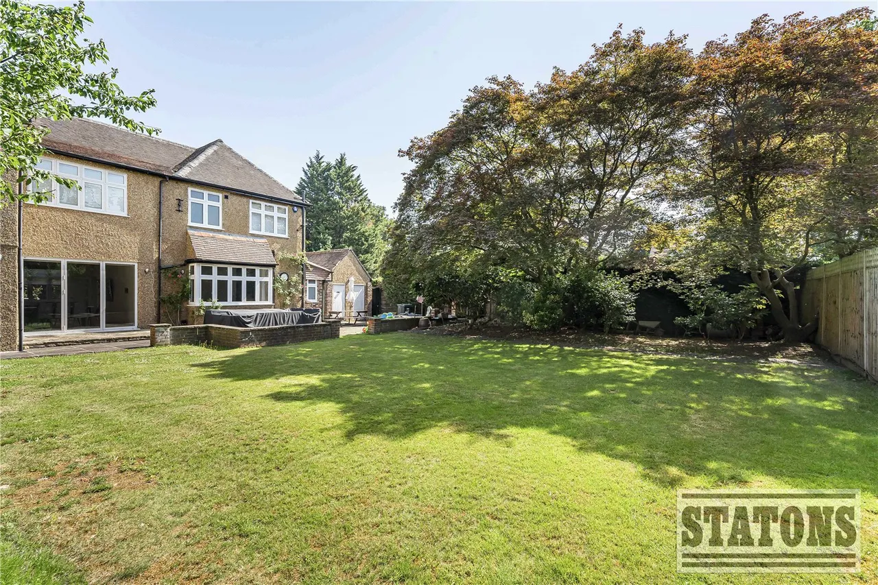 Clay Hill, Enfield, EN2 9AA, photo 28