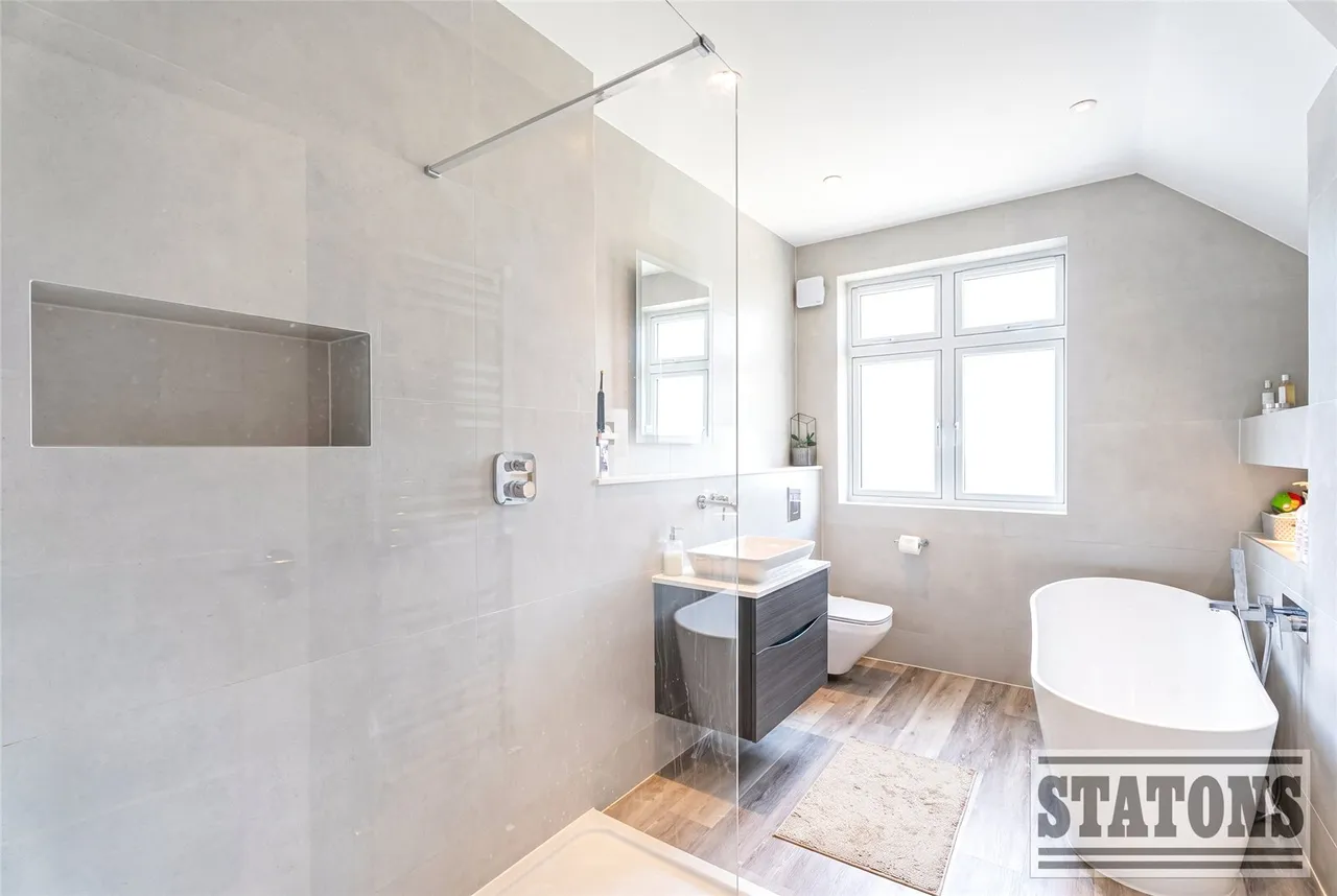 Clay Hill, Enfield, EN2 9AA, photo 16
