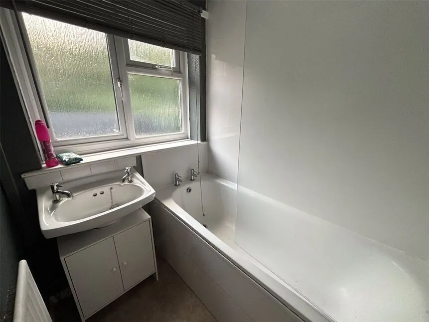 Third Avenue, Ketley Bank, TF2, photo 8
