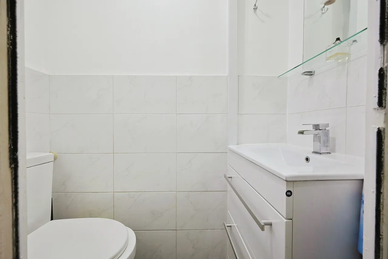 White City Estate, London, W12, photo 13