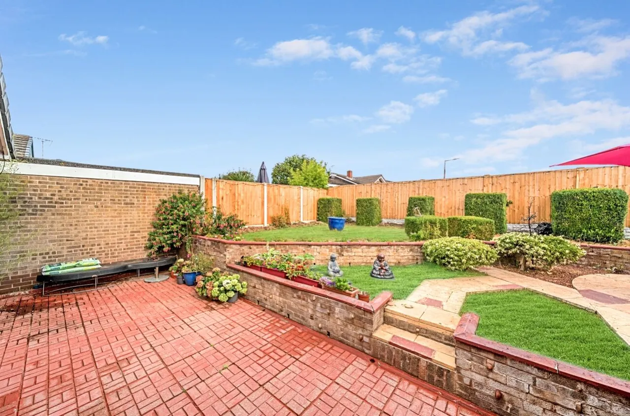 Bentinck Drive, Clowne, S43, photo 13