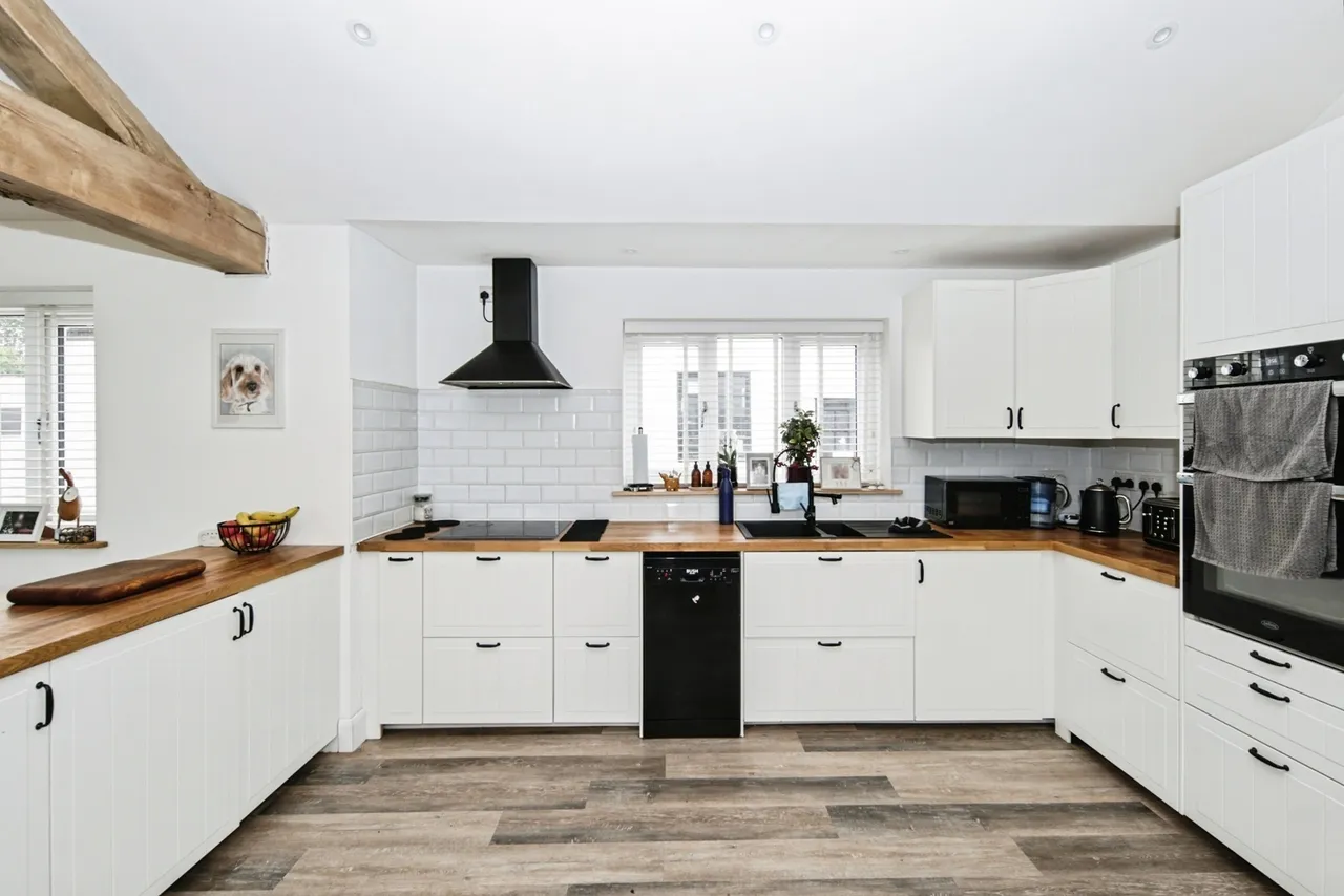 Coton Road, B46, photo 5