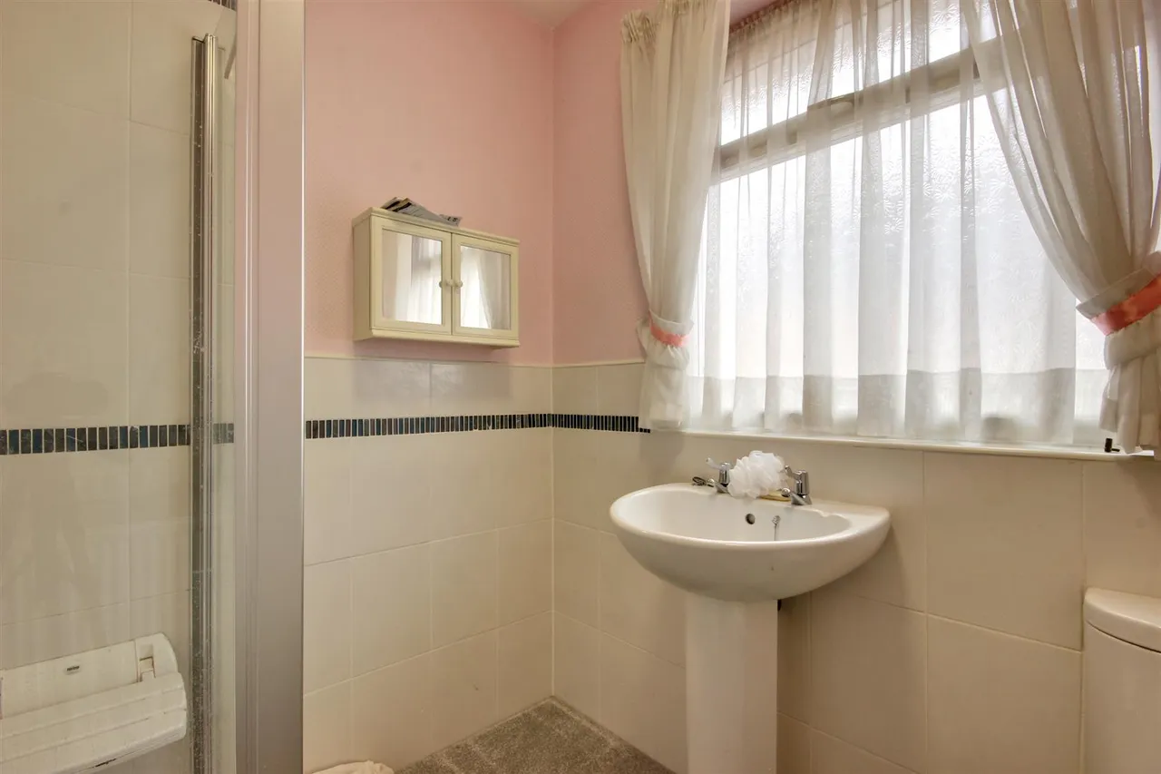 Oakdene, Cottingham, photo 10