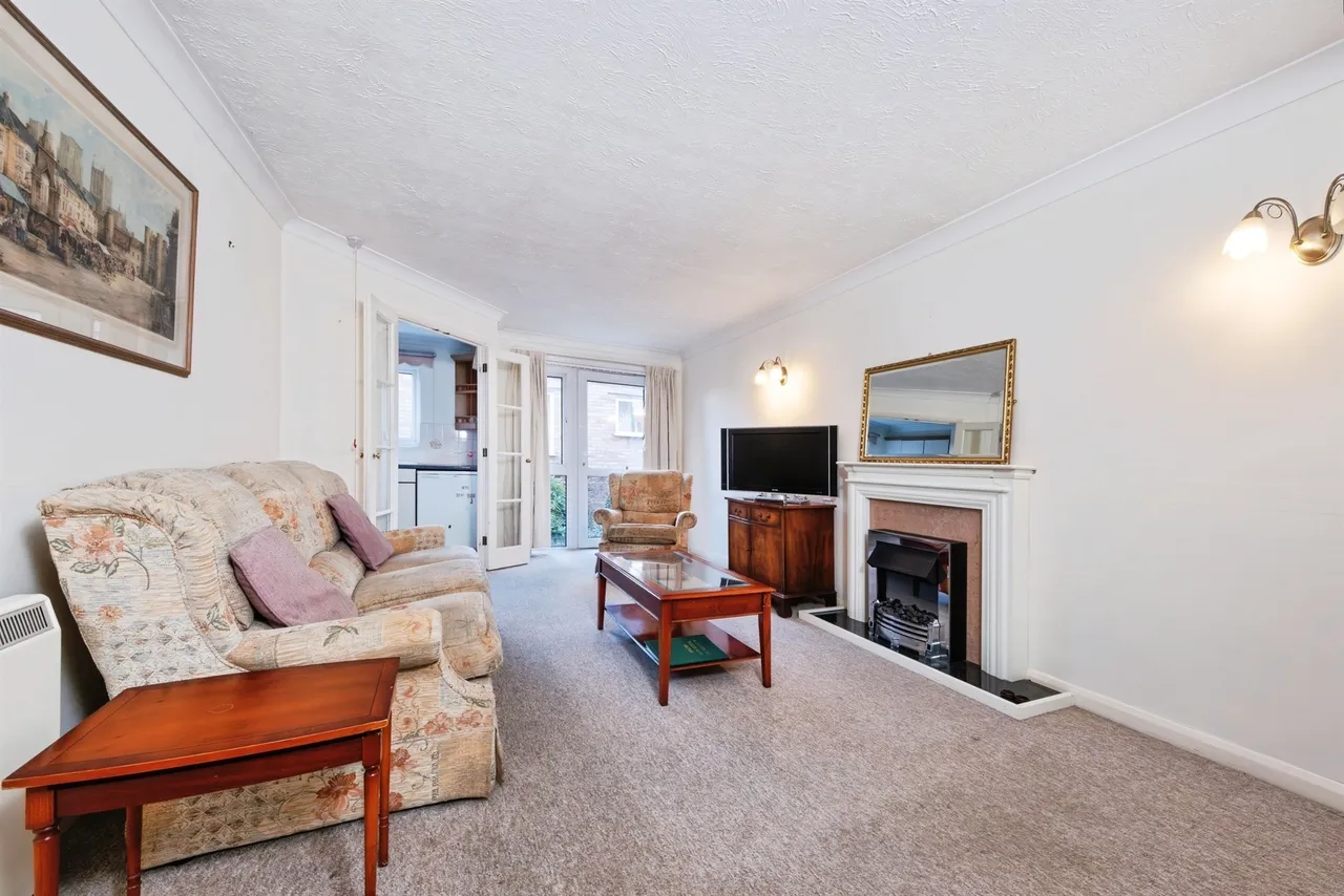 Hamilton Court, Lammas Walk, Leighton Buzzard, photo 4