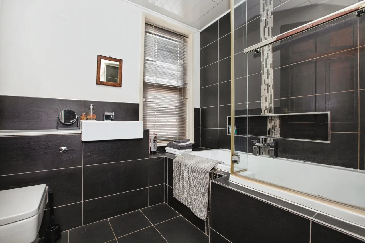 South Ribble Street, Preston, PR5, photo 12