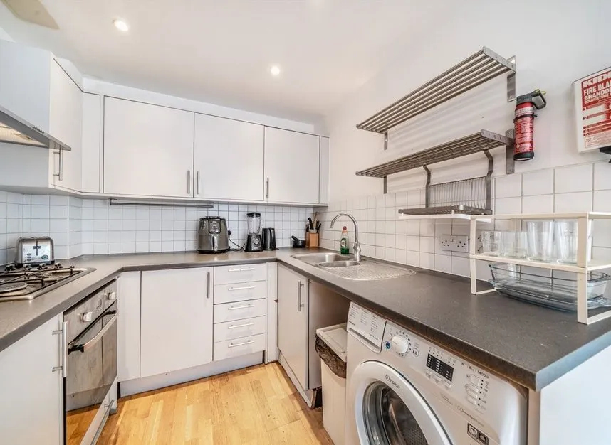 Pigott Street, Pigott Street, E14, photo 5