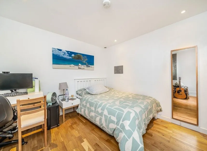 Pigott Street, Pigott Street, E14, photo 8