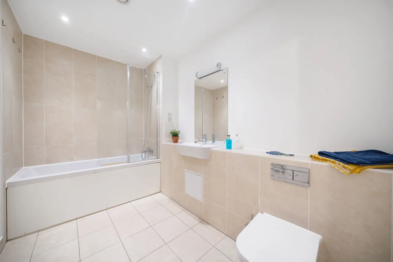 Cranston Court, Shepherd's Bush, W12, photo 17