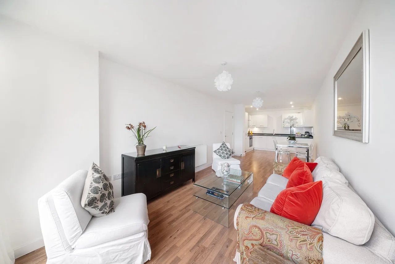 Cranston Court, Shepherd's Bush, W12, photo 6