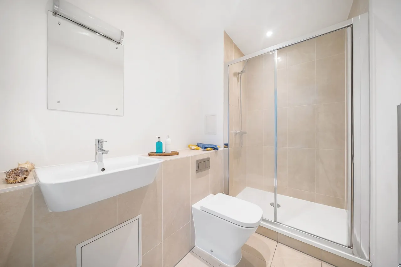 Cranston Court, Shepherd's Bush, W12, photo 16