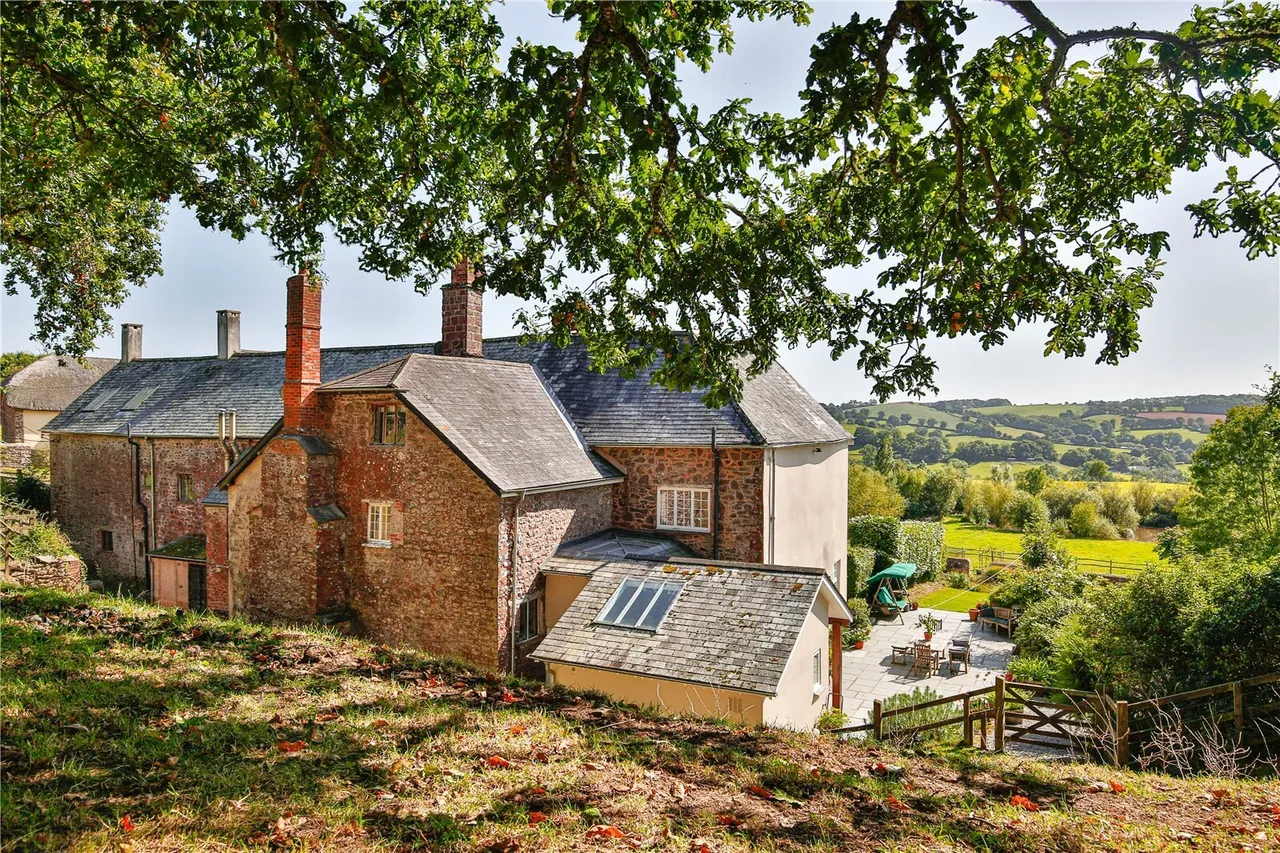 East Village, Crediton, EX17, photo 17