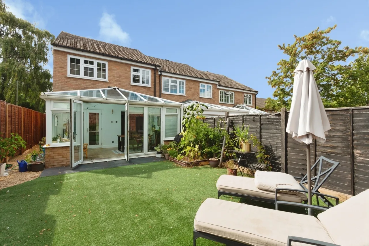 Tiverton Way, Camberley, GU16, photo 4