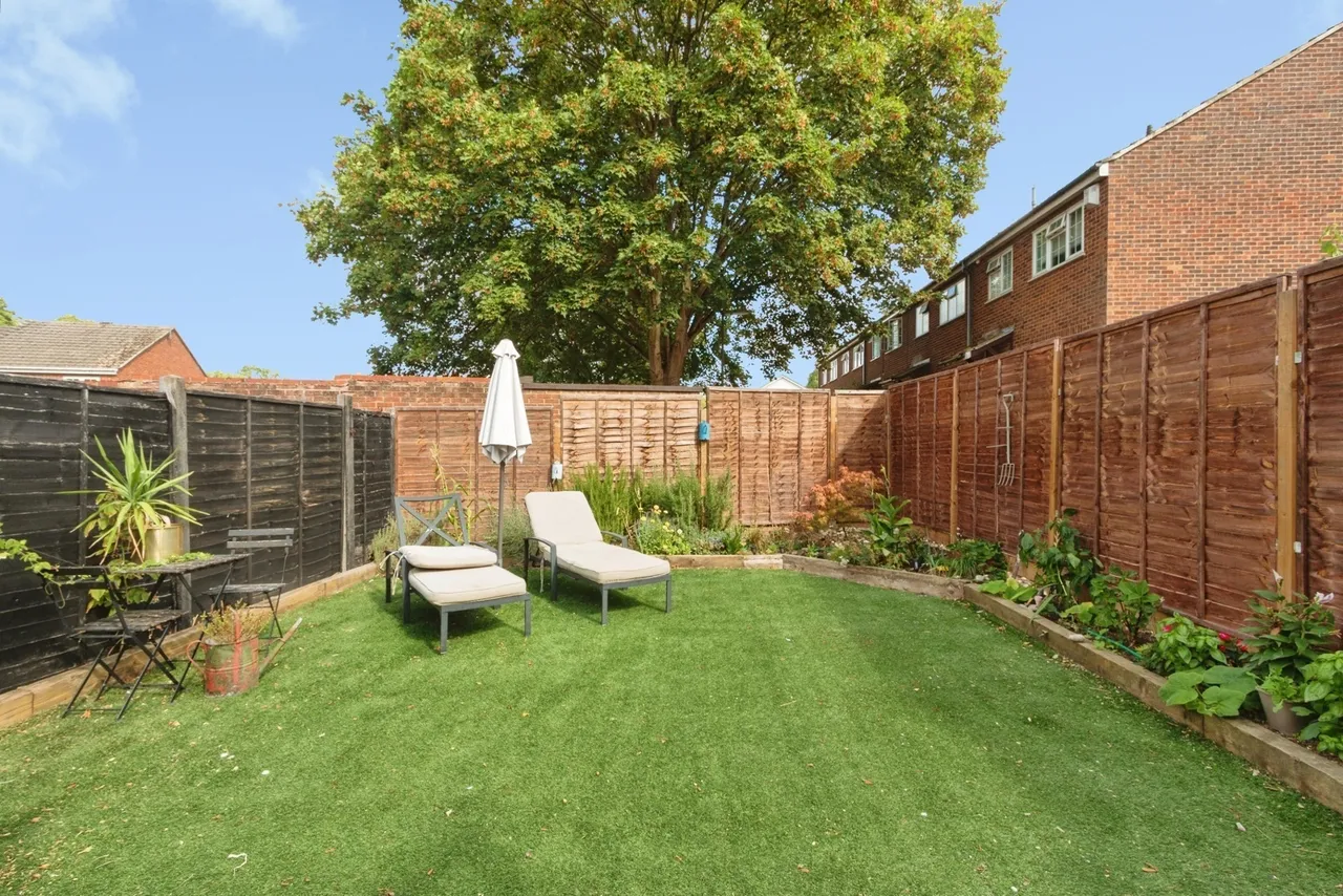 Tiverton Way, Camberley, GU16, photo 12