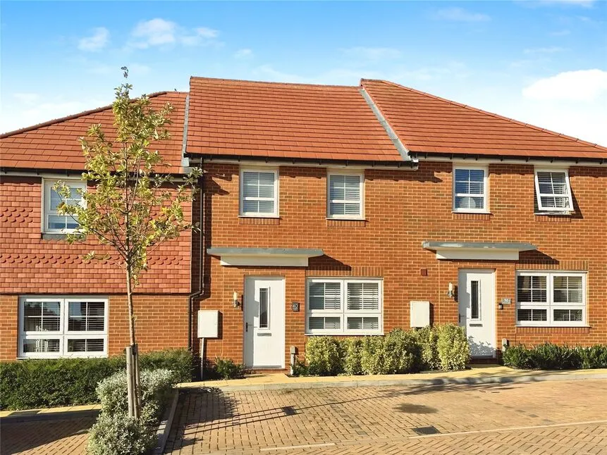 3 bed house to rent — Skylark Lane, Whitfield, Kent, CT16