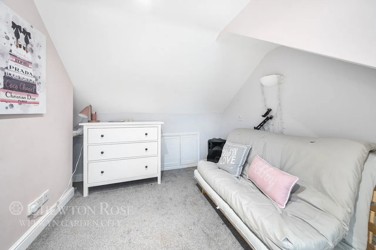Manor Road, St Albans, photo 20