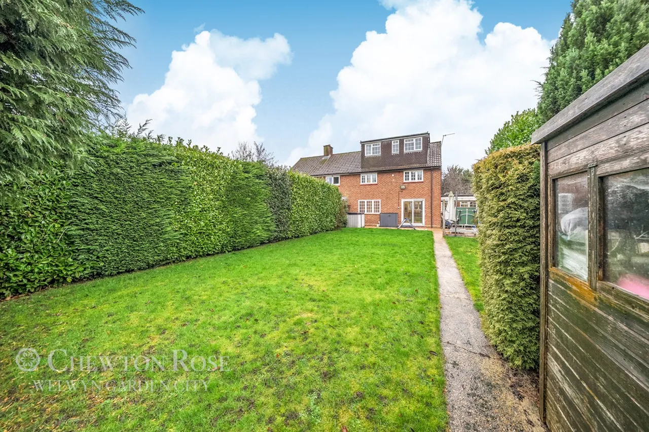 Manor Road, St Albans, photo 36