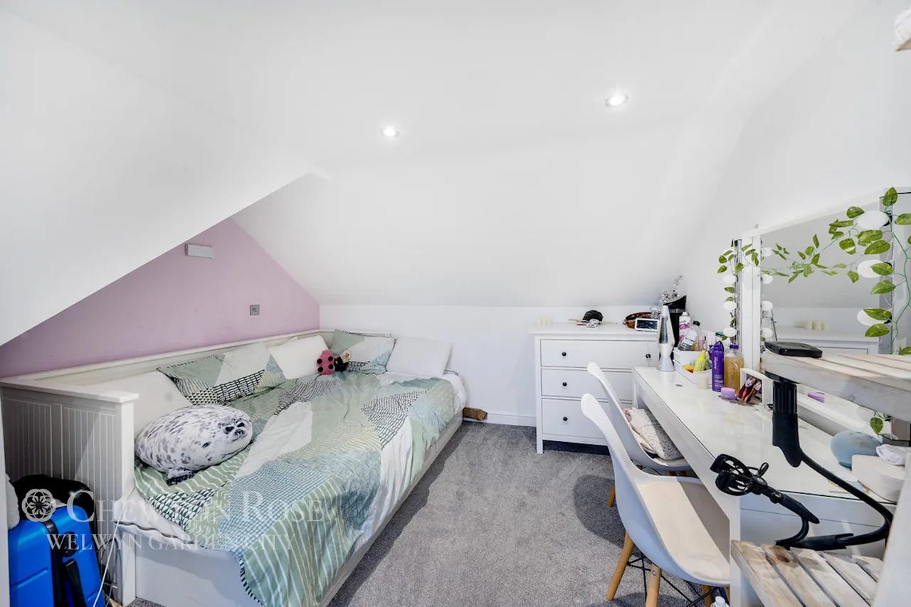 Manor Road, St Albans, photo 17