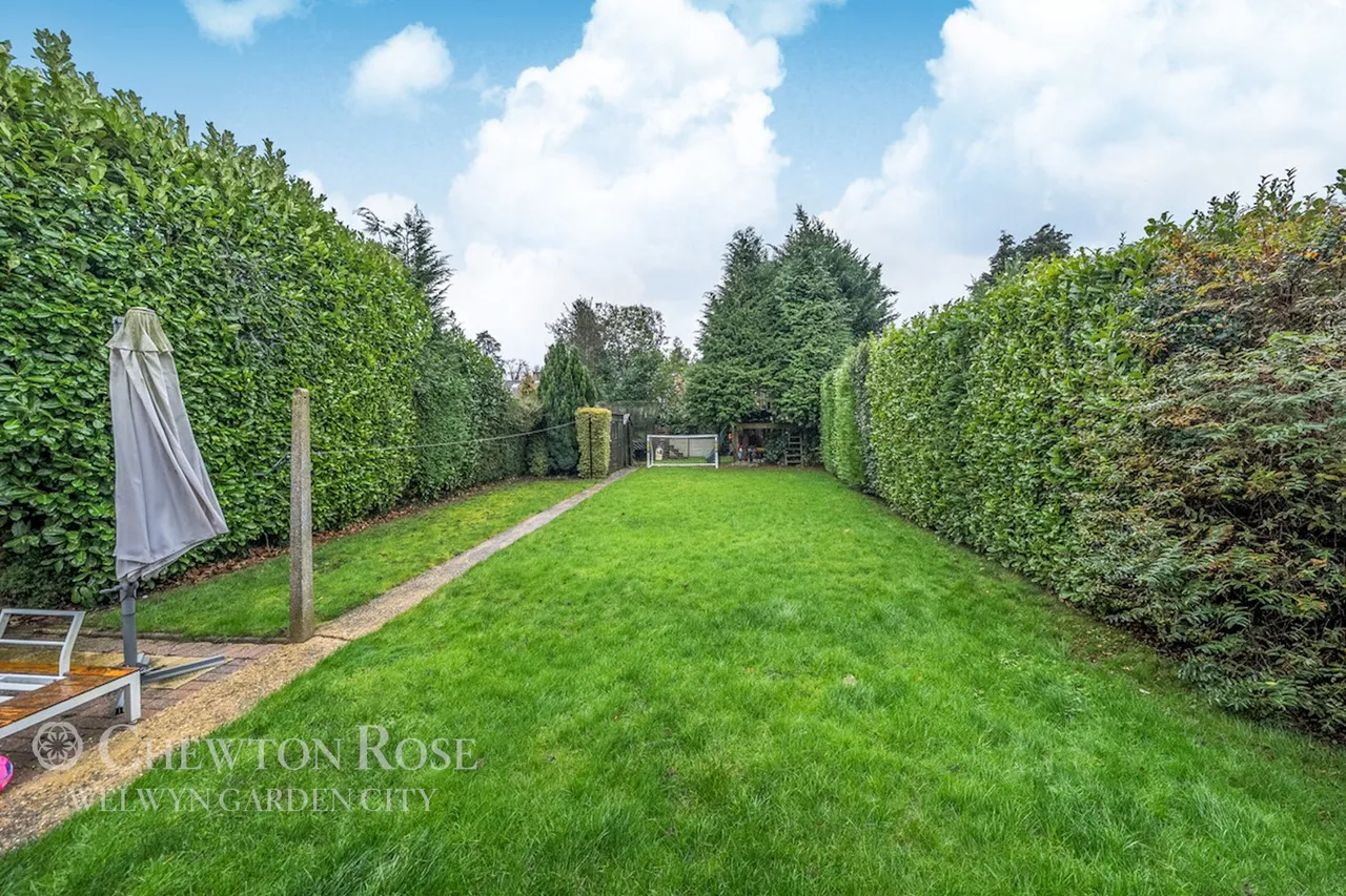 Manor Road, St Albans, photo 37