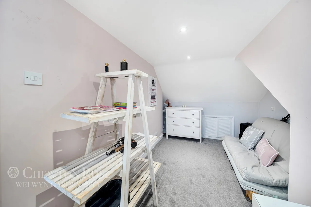 Manor Road, St Albans, photo 19