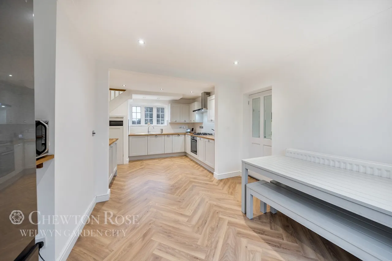 Manor Road, St Albans, photo 6