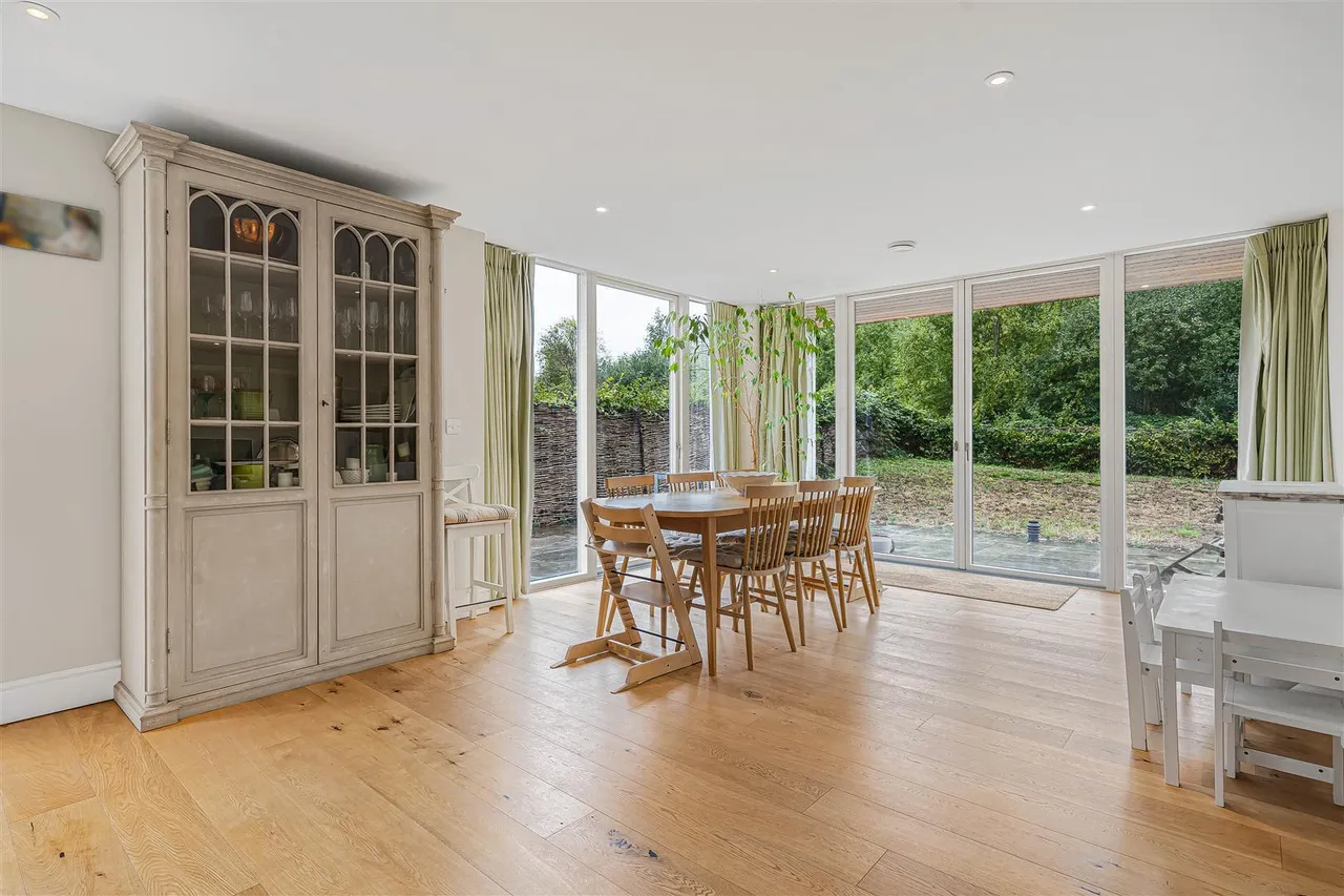 Trenchard Lane, Caversfield, photo 16