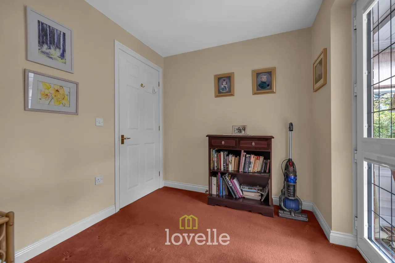 Barn Owl Close, Humberston, DN36, photo 11