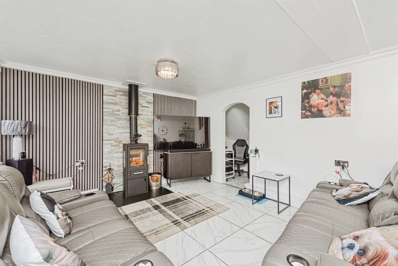 Honeybourne, Tamworth, B77, photo 2